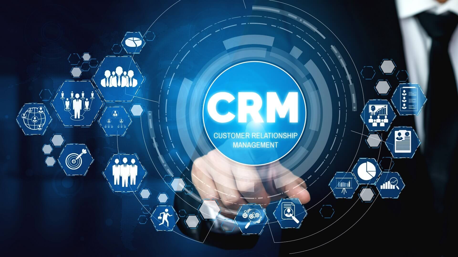 اتوماسیون فرآیندها با CRM هوشمند